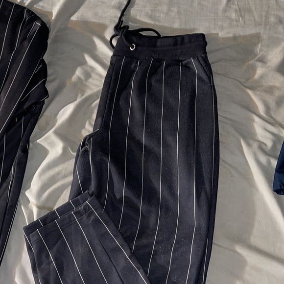 ASOS set - Picture 4 of 4